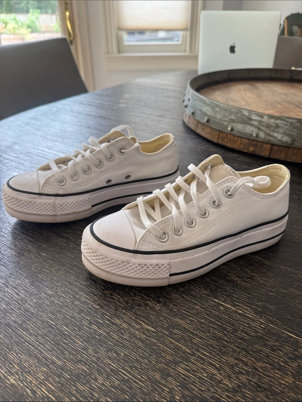 Converse Platform Low-Top Canvas Platform Sneakers - White